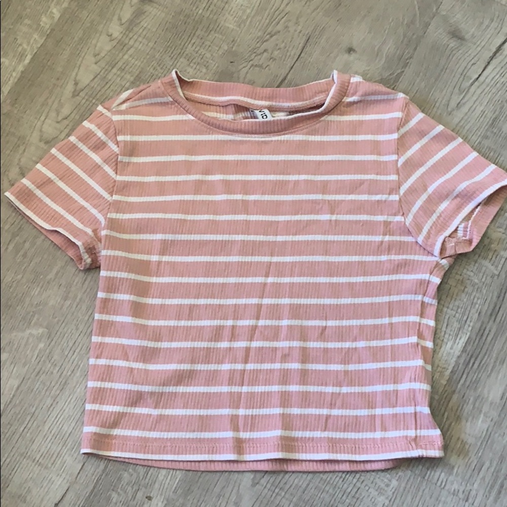 Cropped shirt